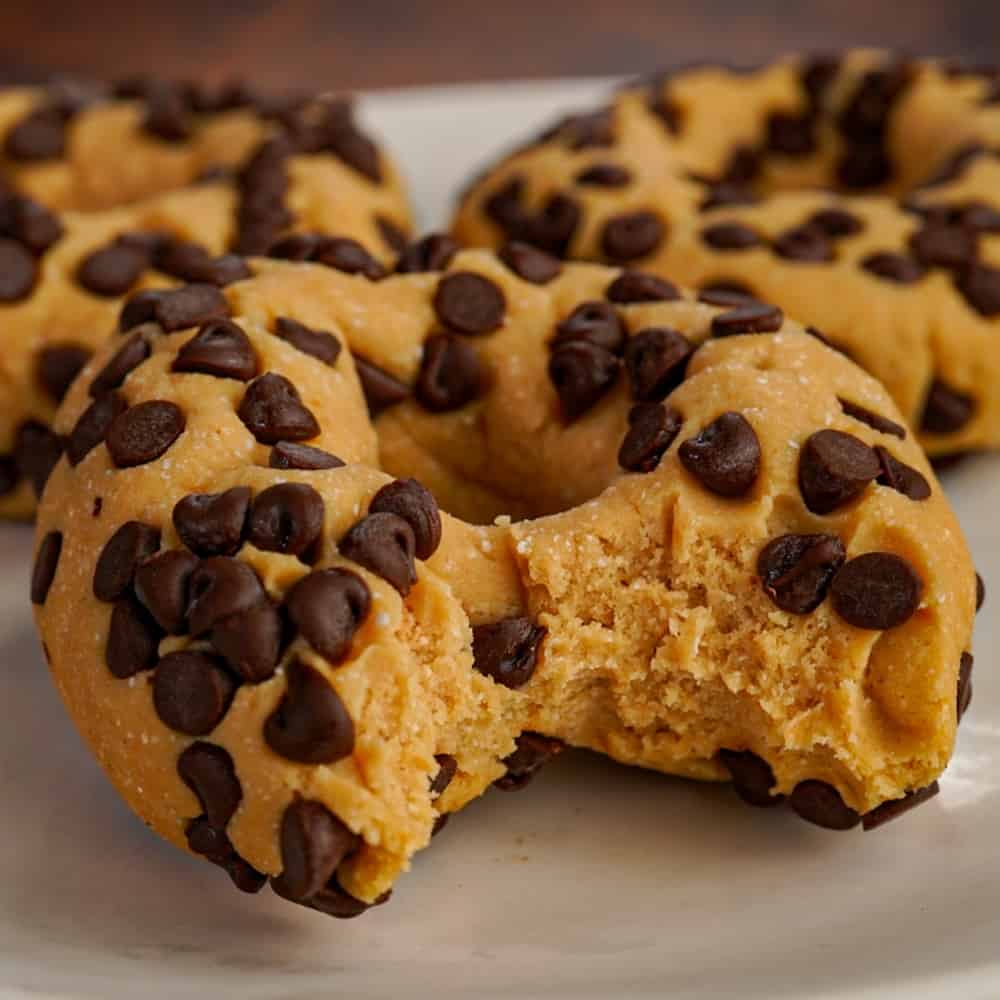 No Bake Protein Chocolate Cookie Dough Doughnuts